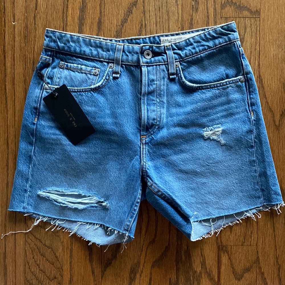 NWT Rag & Bone Rosa mid rise short size 25